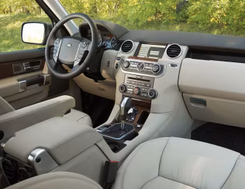 Interior 2010–16 Land Rover LR4 [North America] '2009–16