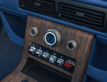 Interior Lunaz Range Rover Safari '2024–pr.