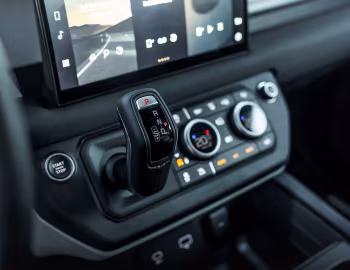 Interior Manhart Defender DP500 '2021–pr.