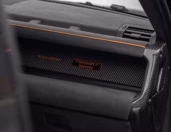 Interior Mansory Land Rover Defender 110 "Black Edition" '2024