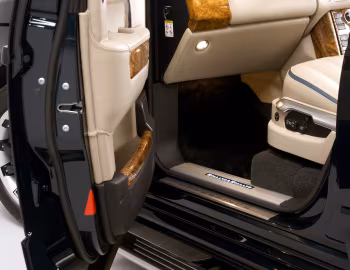 Interior Overfinch Range Rover "Holland & Holland" (L322) '2009