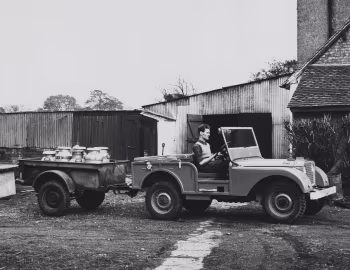 Land Rover Centre Steer '10.1947