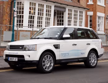 Range_e Plug-In Hybrid Prototype [RHD] (L320) '2011