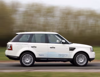 Range_e Plug-In Hybrid Prototype [RHD] (L320) '2011