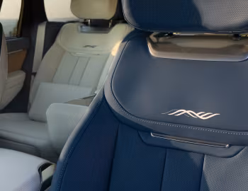 Interior Range Rover SV "Riviera Edition" (L460) '2024