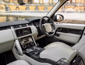 Interior Range Rover Autobiography P400e [UK-spec] (L405) '2018–22