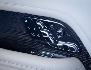 Interior Range Rover Autobiography P400e [Japan] (L405) '2017–22