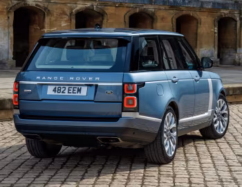 Range Rover Autobiography P400e [UK-spec] (L405) '2018–22