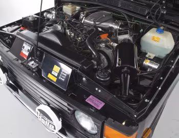 Sob o capô Range Rover "CSK" [UK-spec] '09–11.1990