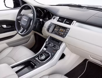 Interior 2016–19 Range Rover Evoque Autobiography [North America] '2015–19