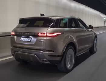 Range Rover Evoque D240 SE R-Dynamic [Australia] (L551) '2019–pr.