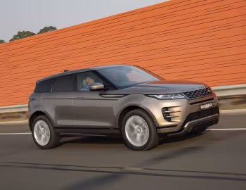 Range Rover Evoque D240 SE R-Dynamic [Australia] (L551) '2019–pr.