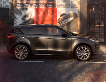 Range Rover Evoque "Hoxton Edition" [Worldwide] (L551) '2026