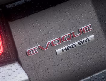 Range Rover Evoque HSE Dynamic [UK-spec] '2015–19
