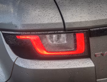 Range Rover Evoque HSE Dynamic [UK-spec] '2015–19
