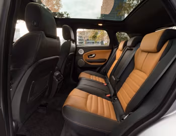 Interior Range Rover Evoque HSE Si4 Dynamic Black Design Pack [Australia] '2018–19