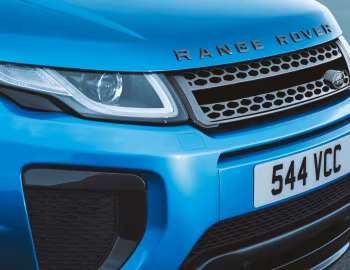 Range Rover Evoque "Landmark" [Worldwide] '2017–19