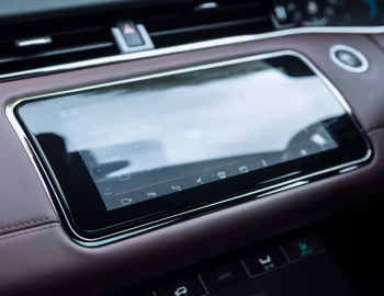 Interior Range Rover Evoque P300 HSE R-Dynamic Black Pack [Japan] (L551) '2019–23