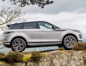 Range Rover Evoque P300 HSE R-Dynamic Black Pack [UK-spec] (L551) '2019–pr.