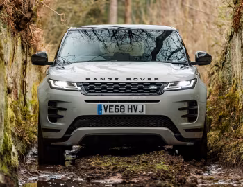 Range Rover Evoque P300 HSE R-Dynamic Black Pack [UK-spec] (L551) '2019–pr.