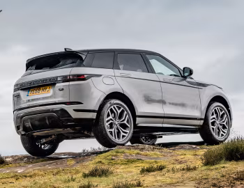 Range Rover Evoque P300 HSE R-Dynamic Black Pack [UK-spec] (L551) '2019–pr.