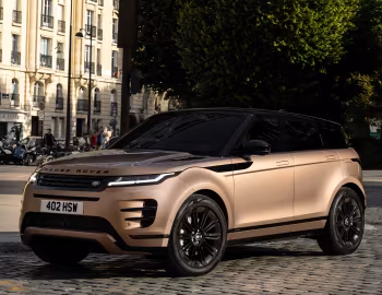 Range Rover Evoque P300e Autobiography Black Pack [Worldwide] (L551) '2023–н.ч.