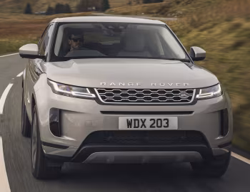Range Rover Evoque P300e S [UK-spec] (L551) '2020–pr.