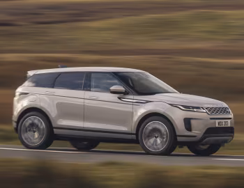 Range Rover Evoque P300e S [UK-spec] (L551) '2020–pr.