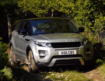 Range Rover Evoque SD4 Dynamic [UK-spec] '2011–15