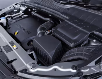 Sob o capô Range Rover Evoque SD4 Dynamic [UK-spec] '2011–15