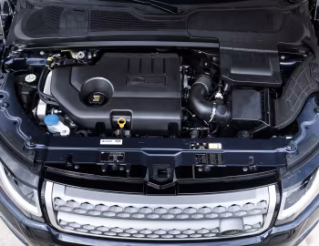 Sob o capô Range Rover Evoque SE [Worldwide] '2015–19