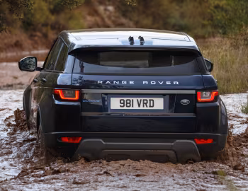 Range Rover Evoque SE [Worldwide] '2015–19