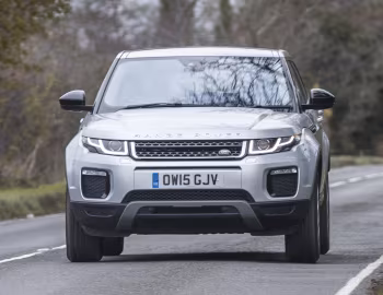Range Rover Evoque SE [UK-spec] '2015–19
