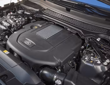 Sob o capô 2013–17 Range Rover HSE Td6 [North America] (L405) '2012–17