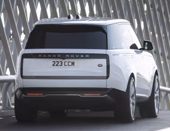 Range Rover HSE P440e [Worldwide] (L460) '2022–pr.