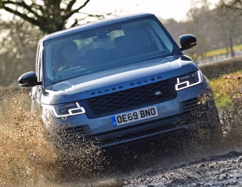 Range Rover P400e Vogue [UK-spec] (L405) '2018–22