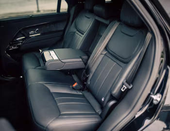 Interior Range Rover Sport P400 [Japan] (L461) '2023–pr.