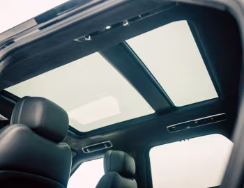 Interior Range Rover Sport P400 [Japan] (L461) '2023–pr.