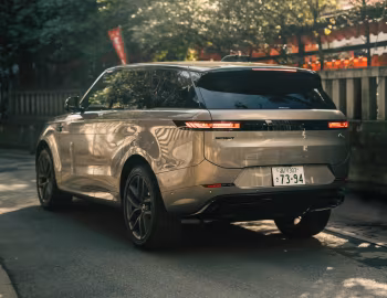 Range Rover Sport SE D300 [Japan] (L461) '2023–pr.
