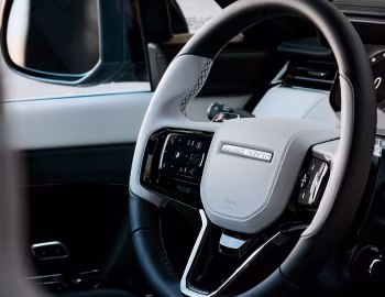 Interior 2025 Range Rover Sport SV "Park City Edition" [North America] (L461) '2025