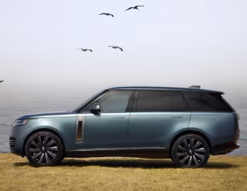 2025 Range Rover SV "Carmel Edition" [North America] '2024