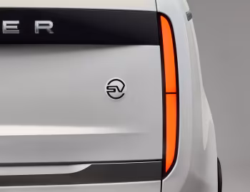 Range Rover SV Pearl Luster (L460) '08.2026
