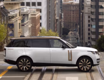2023–pr. Range Rover SV Serenity P530 LWB [North America] (L460) '2022–pr.