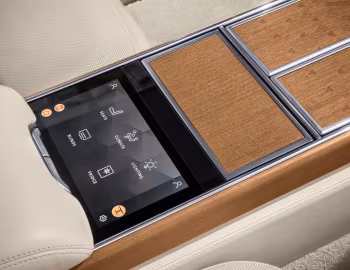 Interior 2023–pr. Range Rover SV Serenity P530 LWB [North America] (L460) '2022–pr.