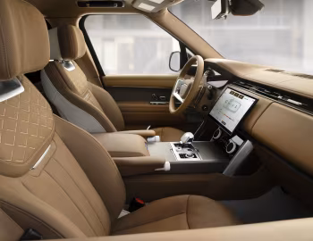 Interior 2023–pr. Range Rover SV Serenity P530 LWB [North America] (L460) '2022–pr.