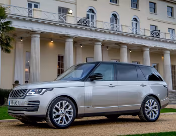 Range Rover SVAutobiography LWB [UK-spec] (L405) '2017–22