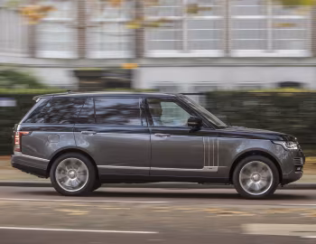 Range Rover SVAutobiography LWB [UK-spec] (L405) '2015–17