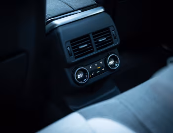 Interior Range Rover Velar D200 [Japan] '2021–pr.