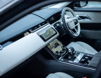 Interior Range Rover Velar D200 [Japan] '2021–pr.