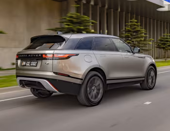 Range Rover Velar D200 R-Dynamic [Australia] '2021–pr.